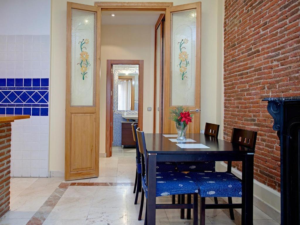 Santa Ana Apartamento Madrid Bilik gambar