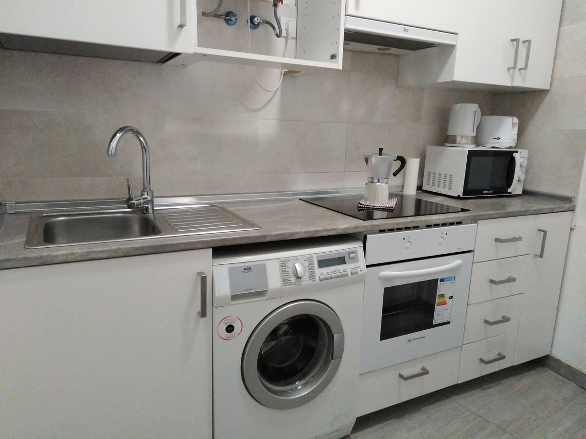 Santa Ana Apartamento Madrid Luaran gambar
