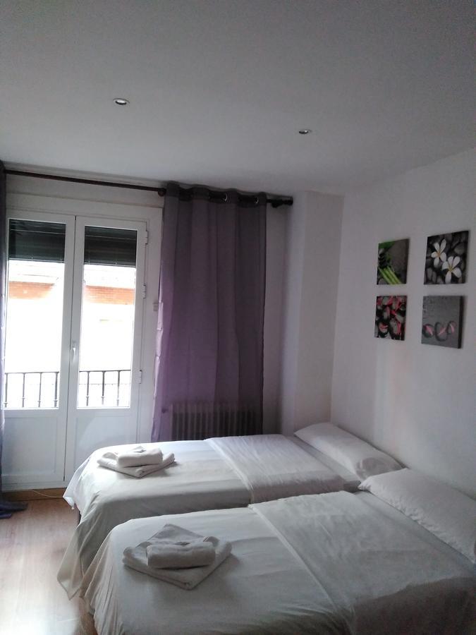 Santa Ana Apartamento Madrid Luaran gambar