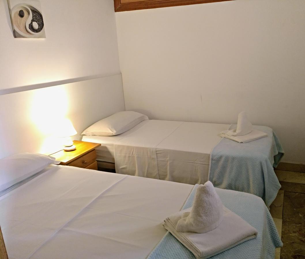 Santa Ana Apartamento Madrid Luaran gambar